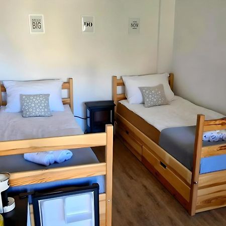 Guesthouse Idila Pod Nanosom Senozece المظهر الخارجي الصورة